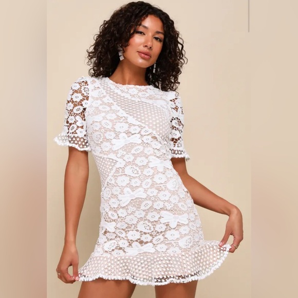 Lulus.com My Dearest White Lace Short Sleeve Mini Dress Size XS - Picture 1 of 2
